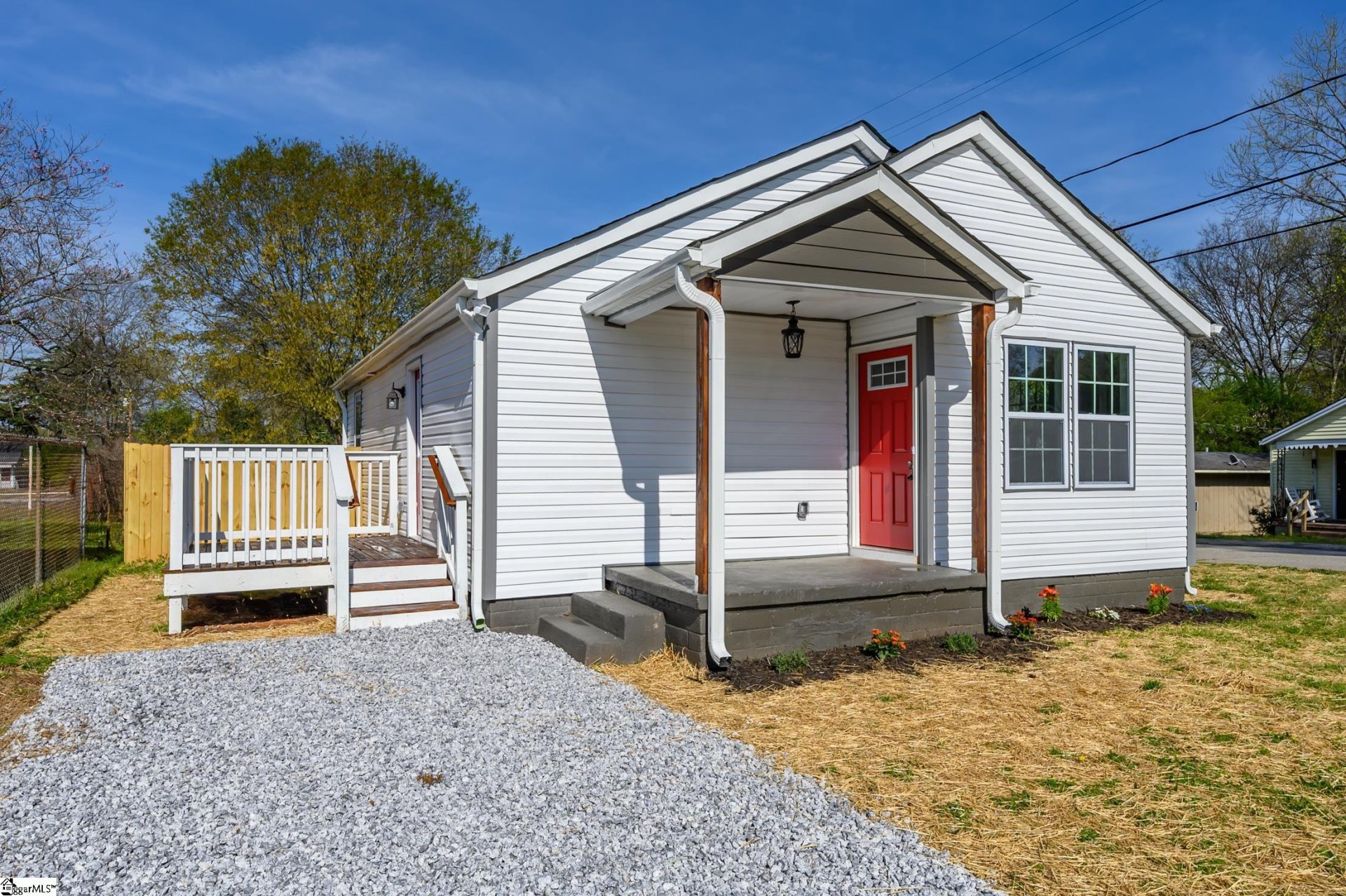 Property image 1 at 21 Zarline Street, Greenville, SC 29611