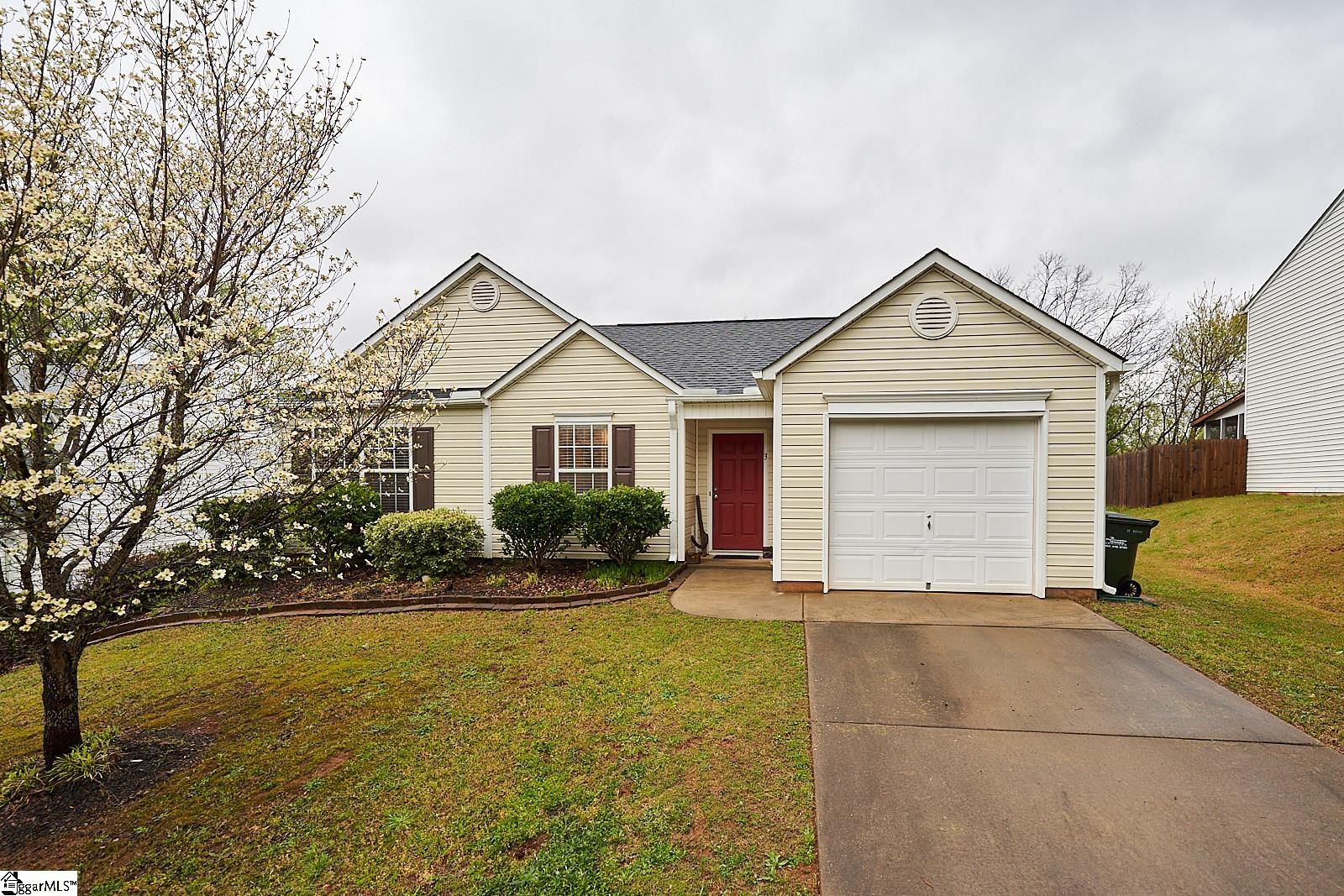 Property image 1 at 3 Willow Bend Drive, Taylors, SC 29687-3042