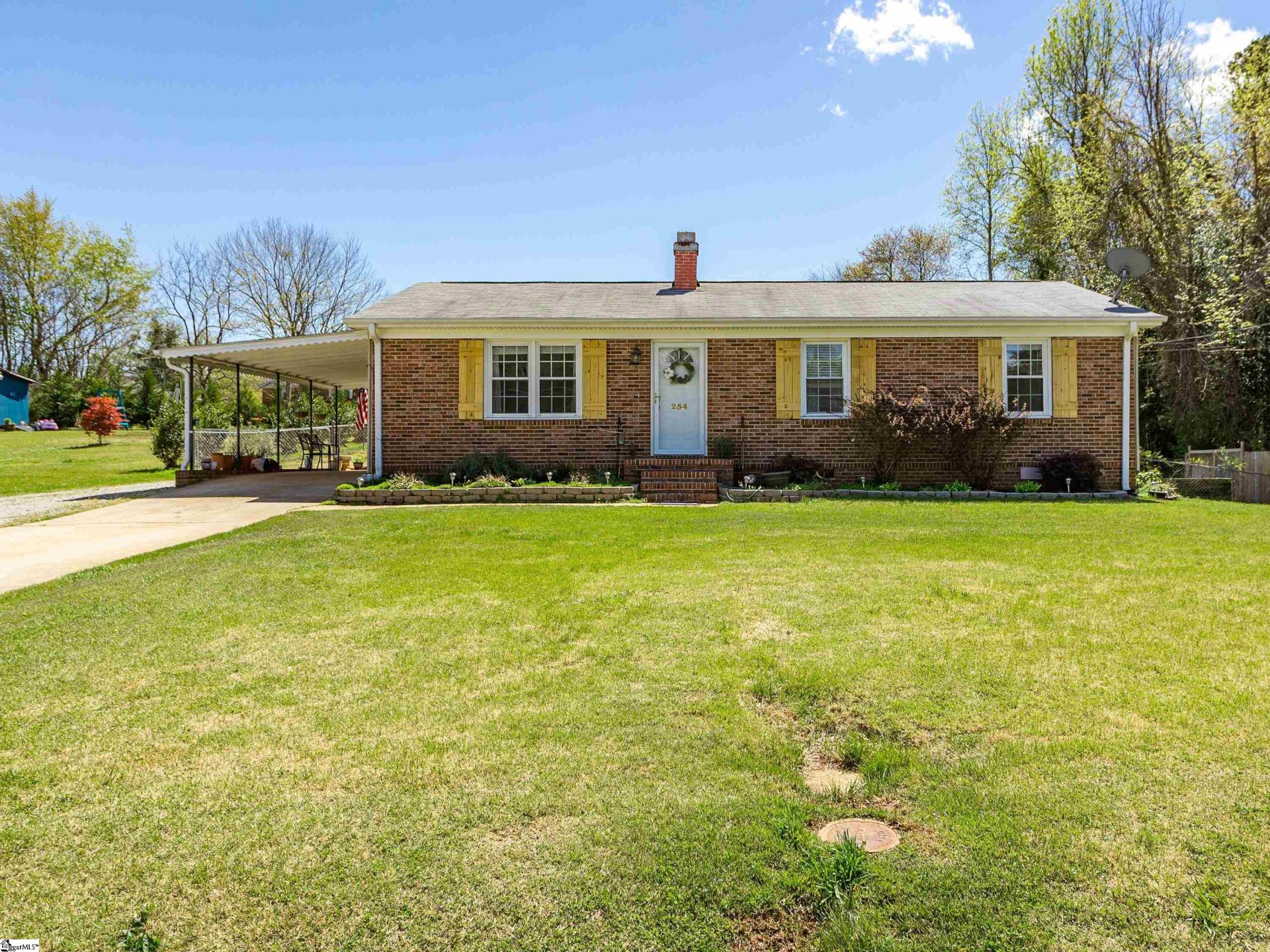 Property image 1 at 254 Clearview Circle, Travelers Rest, SC 29690