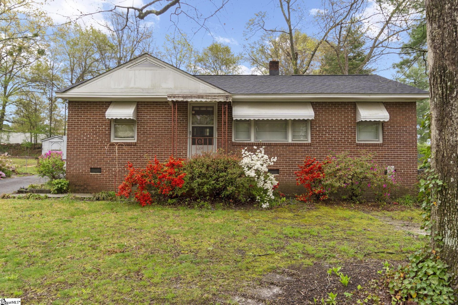 Property image 1 at 11 Mayfair Drive, Taylors, SC 29687-3430