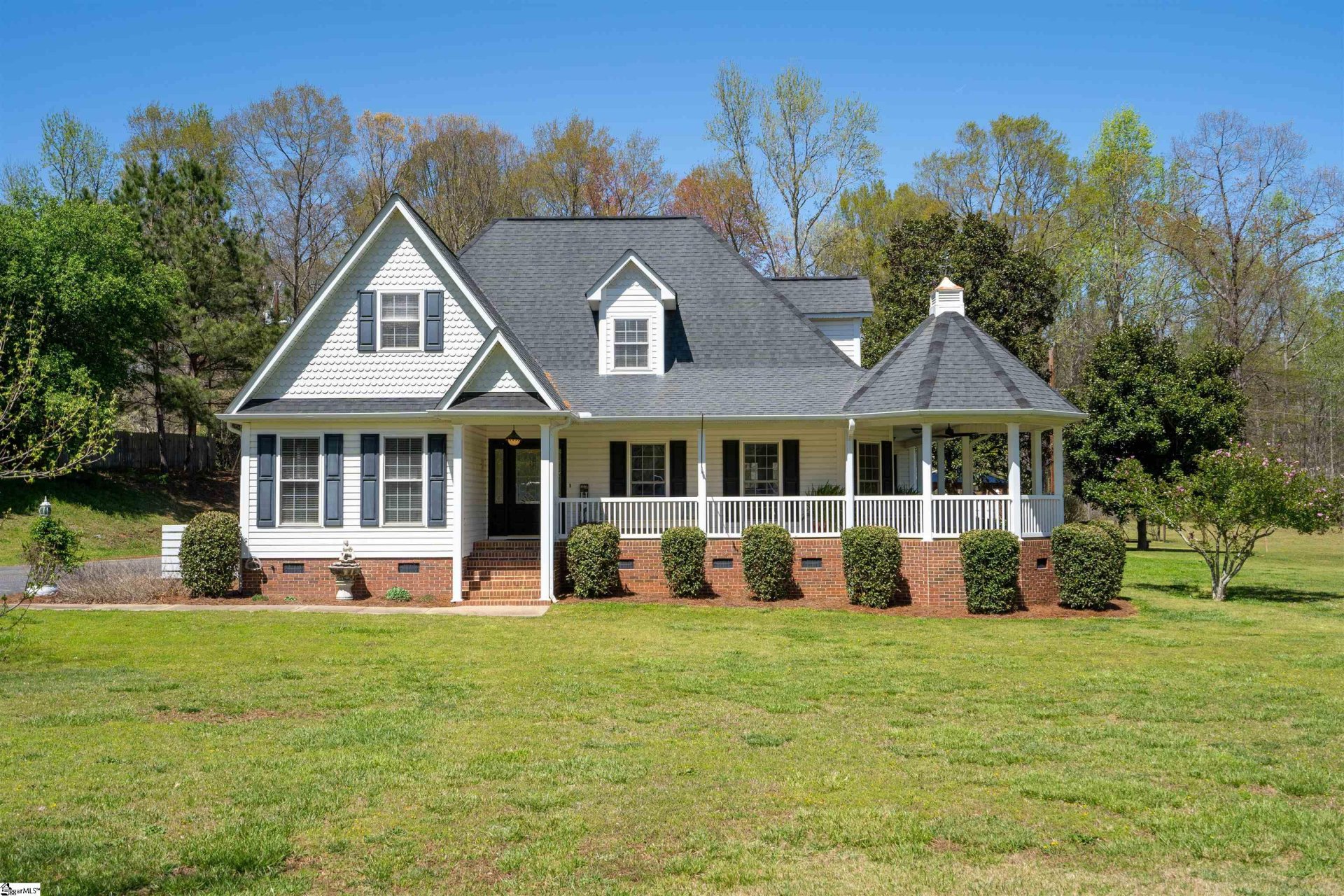 Property image 1 at 8 Nicklaus Drive, Greenville, SC 29605