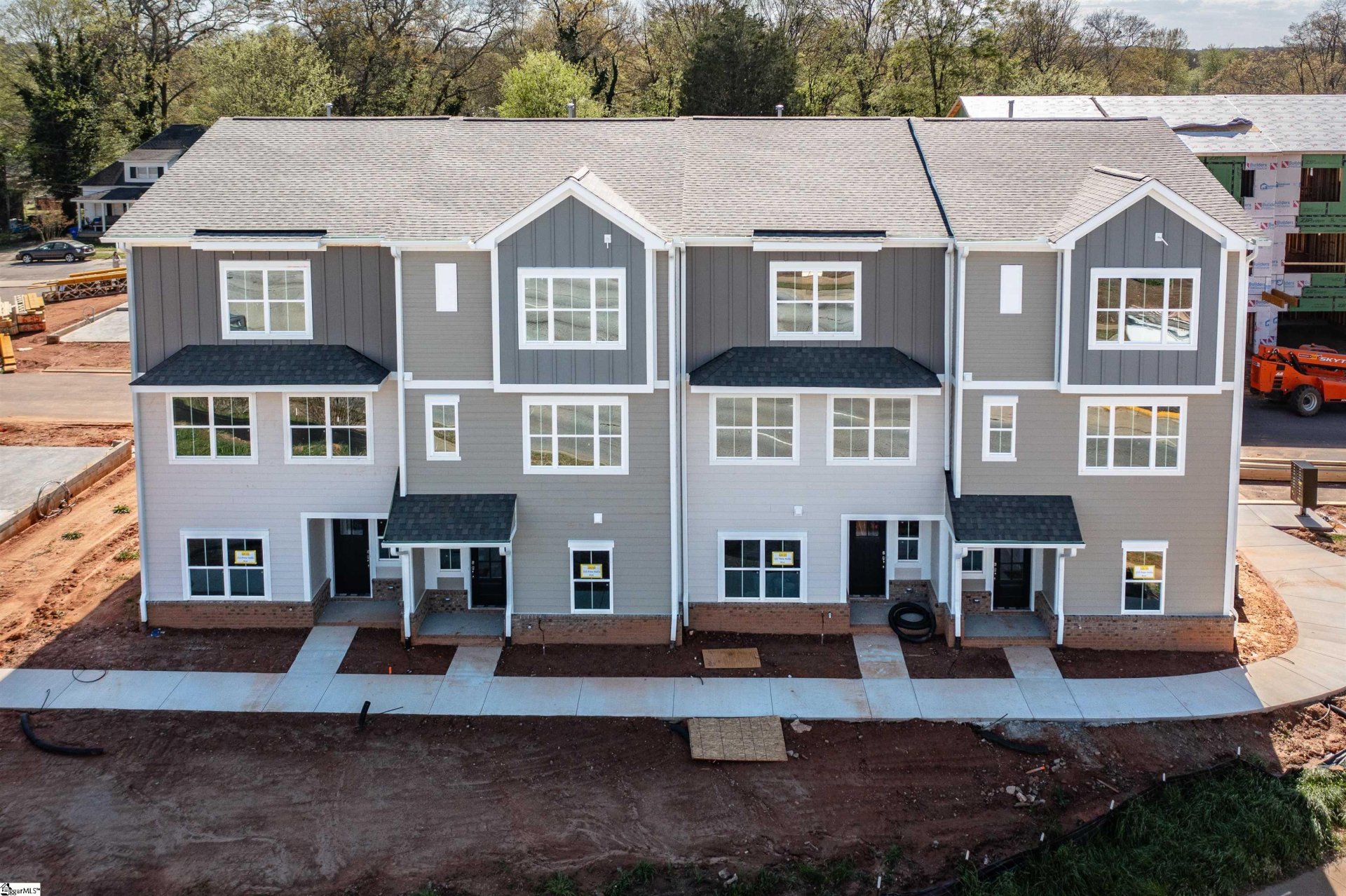 Property image 1 at 317 Pete Hollis Boulevard, Greenville, SC 29601