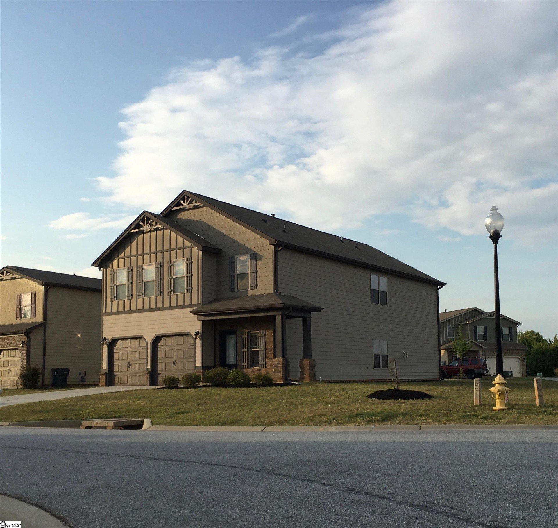 Property image 1 at 325 Turkey Run, Greenville, SC 29611