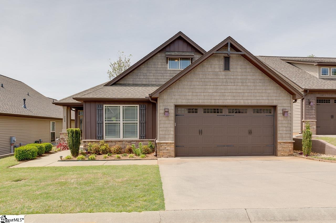 Property image 1 at 208 Catskill Drive, Taylors, SC 29687