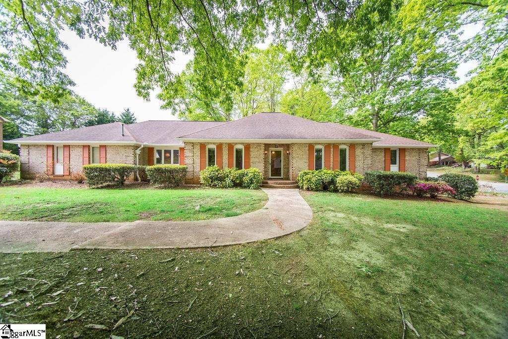 Property image 1 at 100 Dove Tree Road, Greenville, SC 29615
