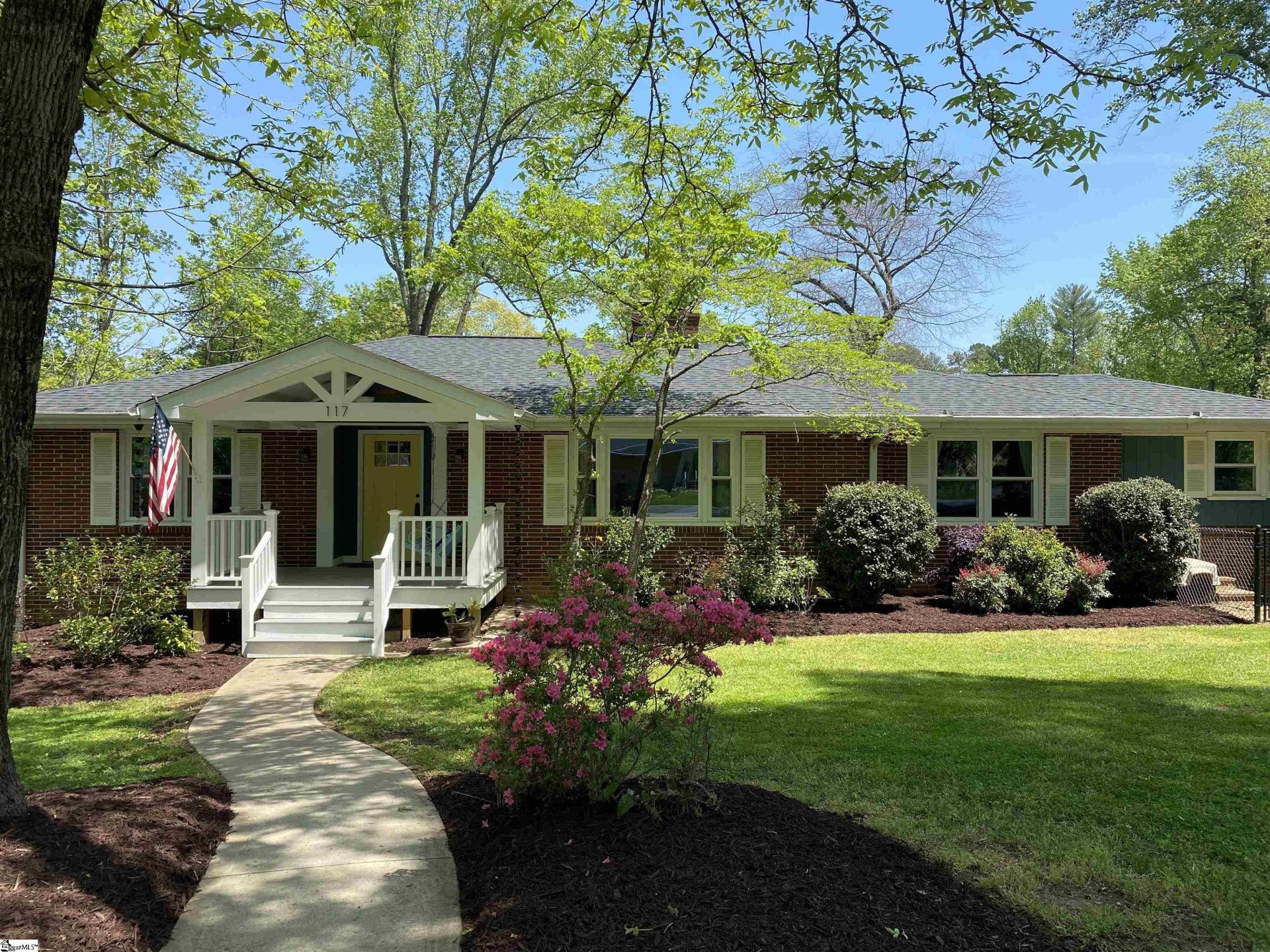 Property image 1 at 117 Dalewood Drive, Simpsonville, SC 29681