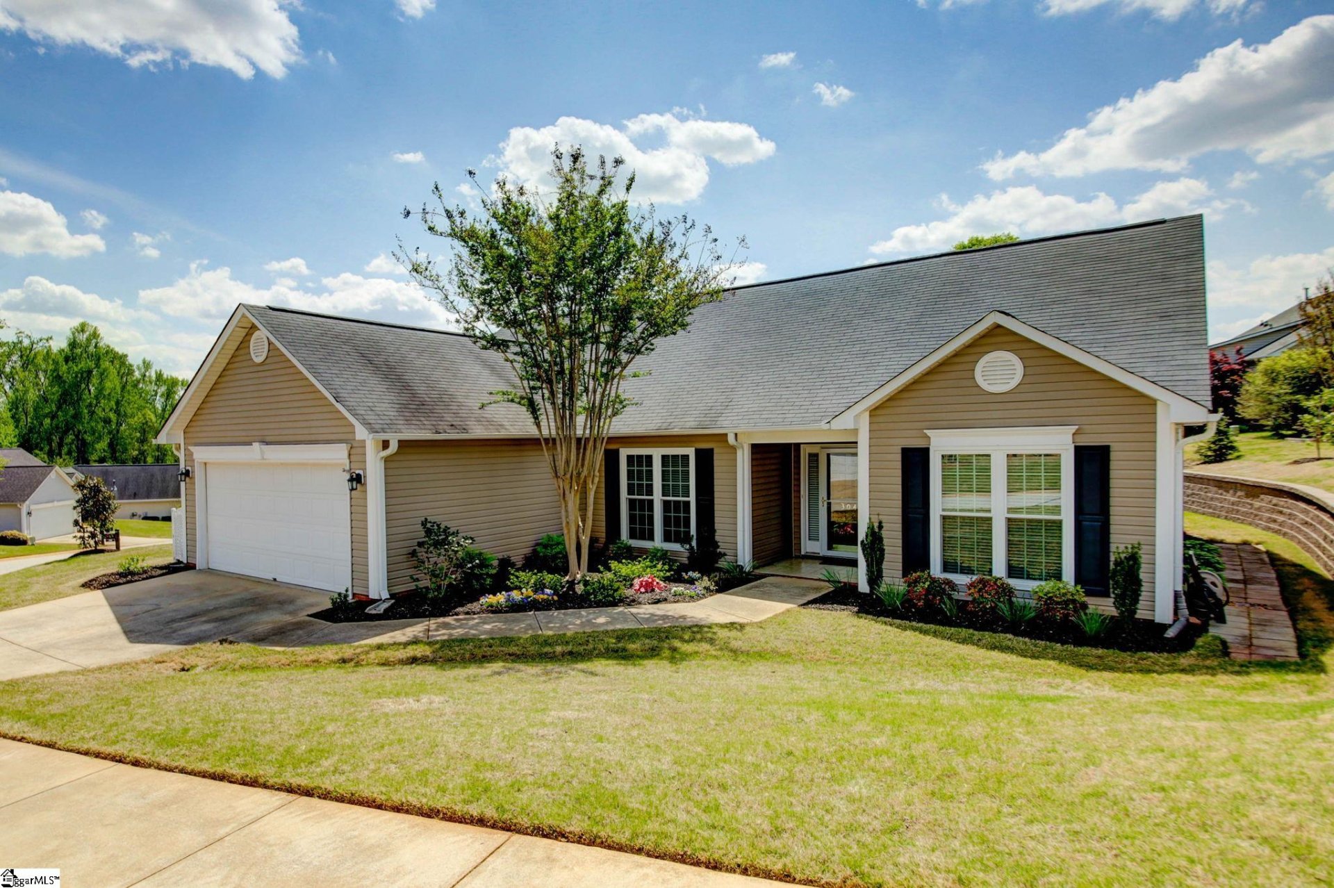 Property image 1 at 304 Lexington Place Way, Greenville, SC 29615