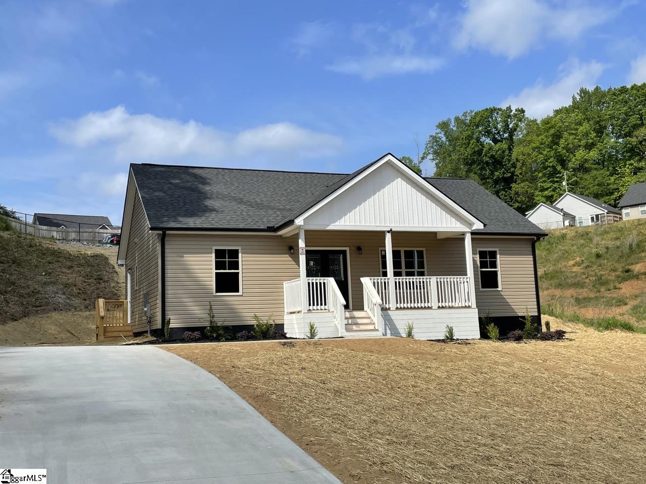 Property image 1 at 141 Koswell Drive, Greenville, SC 29611