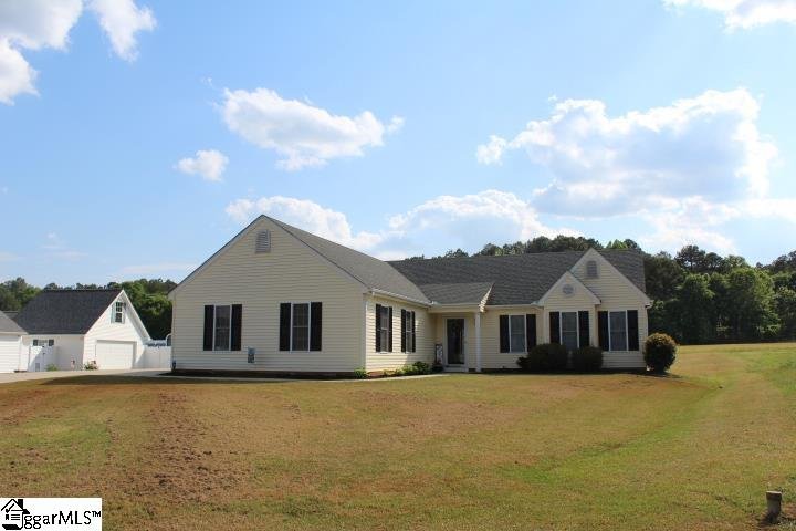 Property image 1 at 108 Rock Moss Drive, Williamston, SC 29697