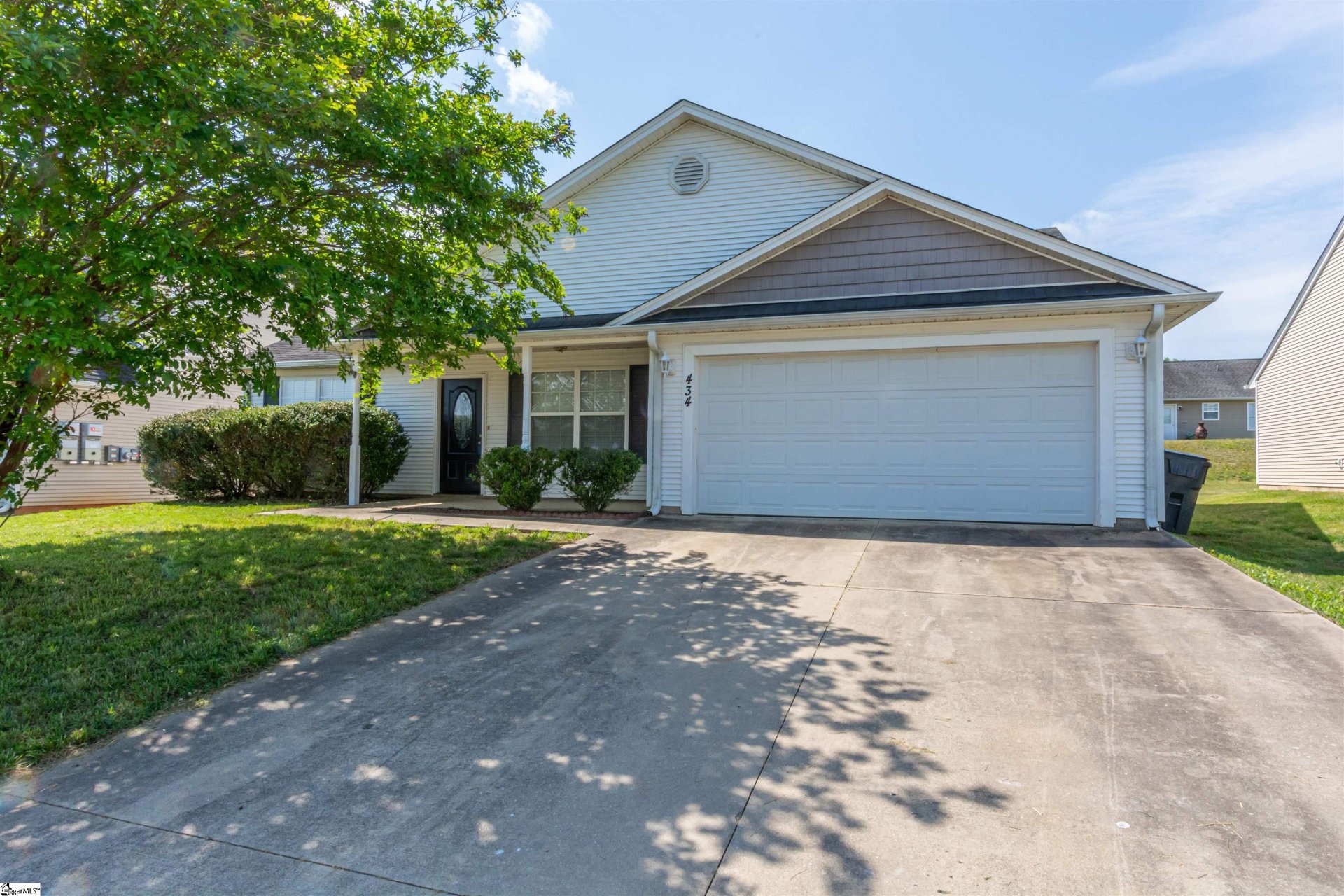 Property image 1 at 434 Bentridge Drive, Spartanburg, SC 29301