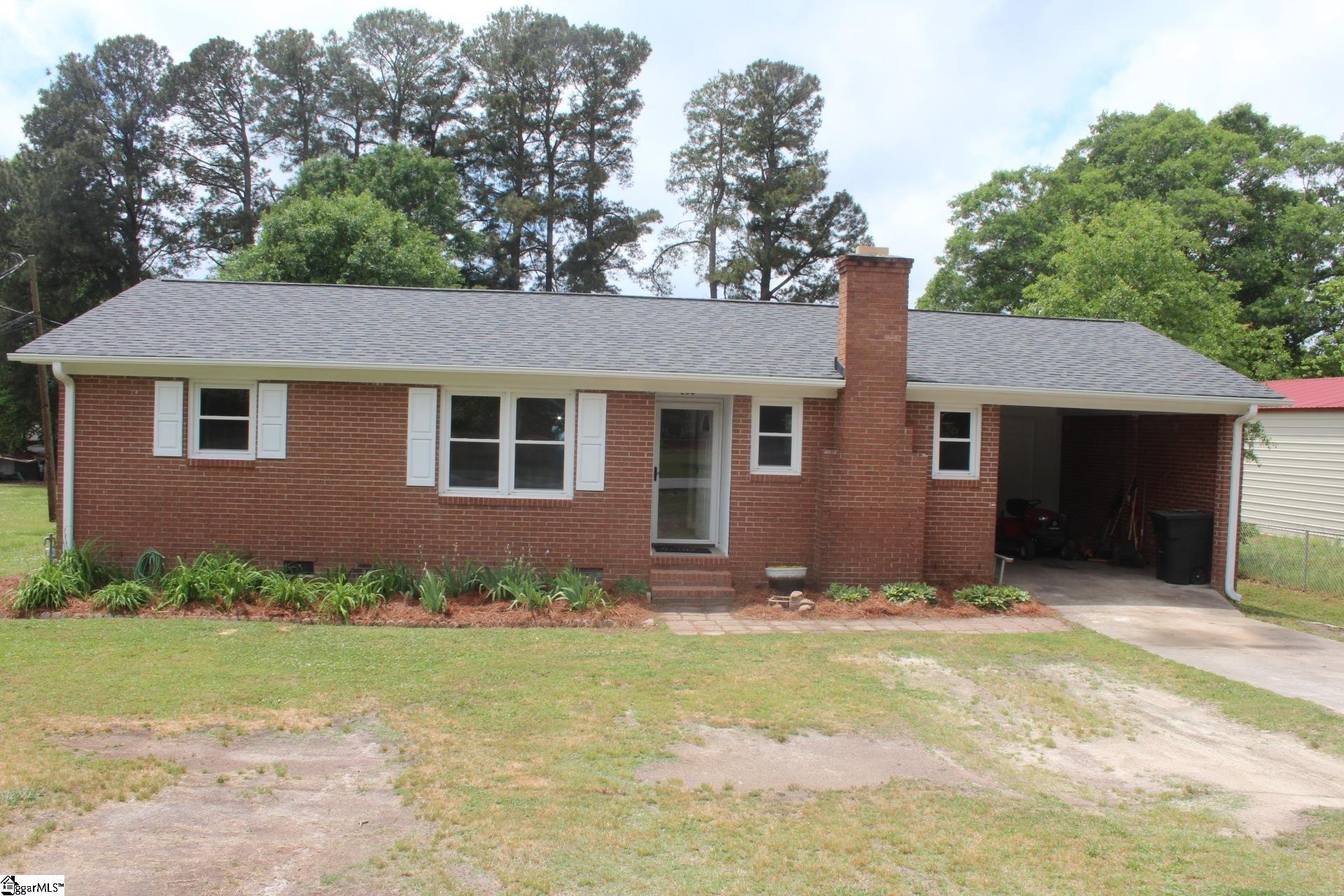 Property image 1 at 204 Mayfield Road, Simpsonville, SC 29681