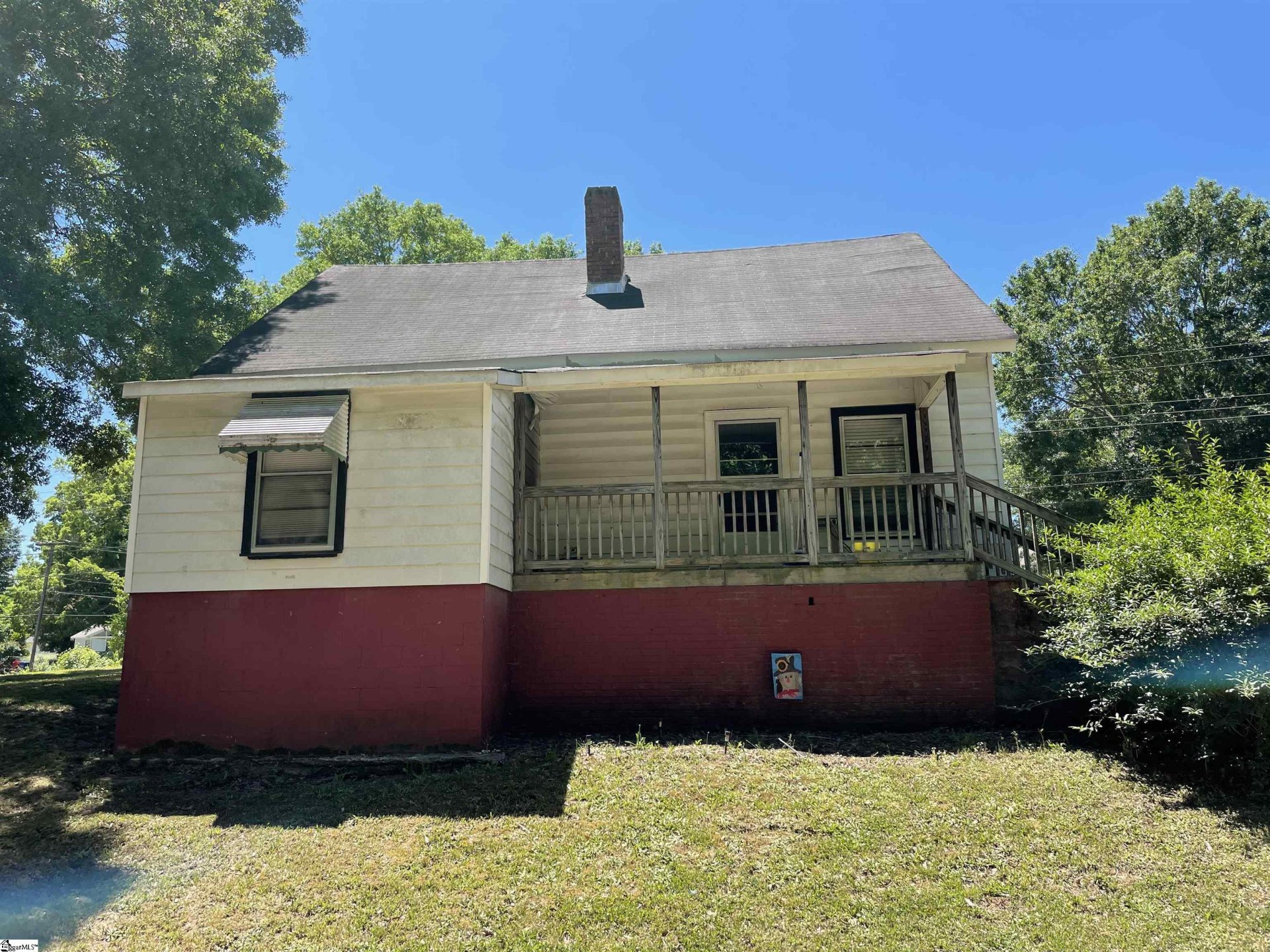 Property image 1 at 510 Poole Street, Woodruff, SC 29338