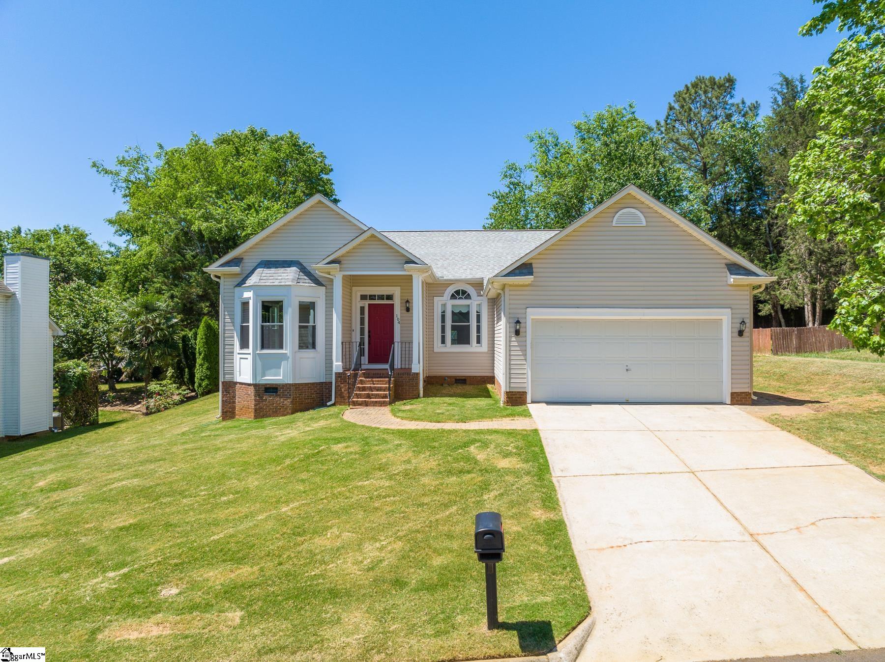 Property image 1 at 104 Fawn Ridge Way, Mauldin, SC 29662