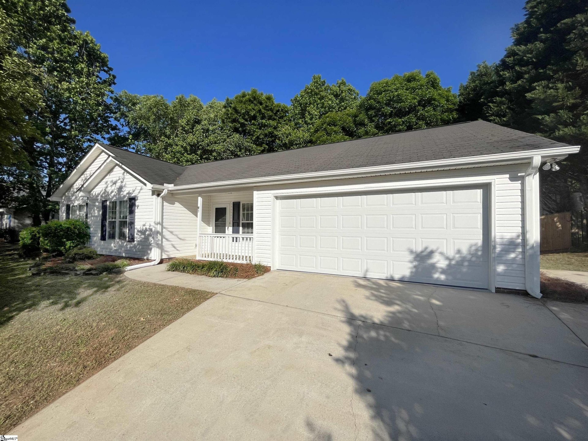 Property image 1 at 5 Waterthrush Way, Simpsonville, SC 29680