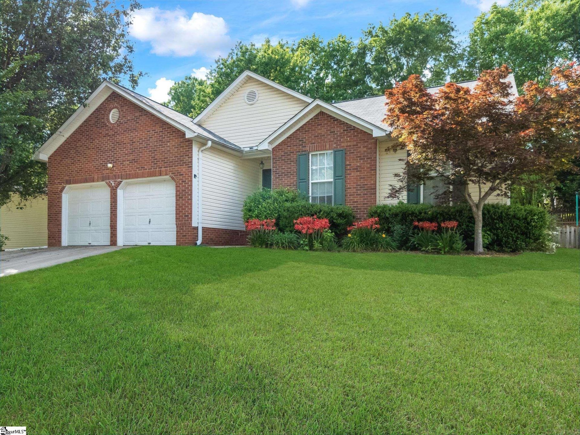 Property image 1 at 12 Colombard Court, Mauldin, SC 29662