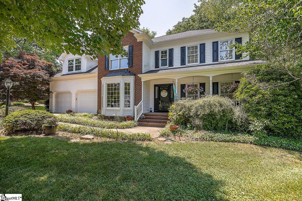 Property image 1 at 107 Holly Crest Circle, Simpsonville, SC 29681