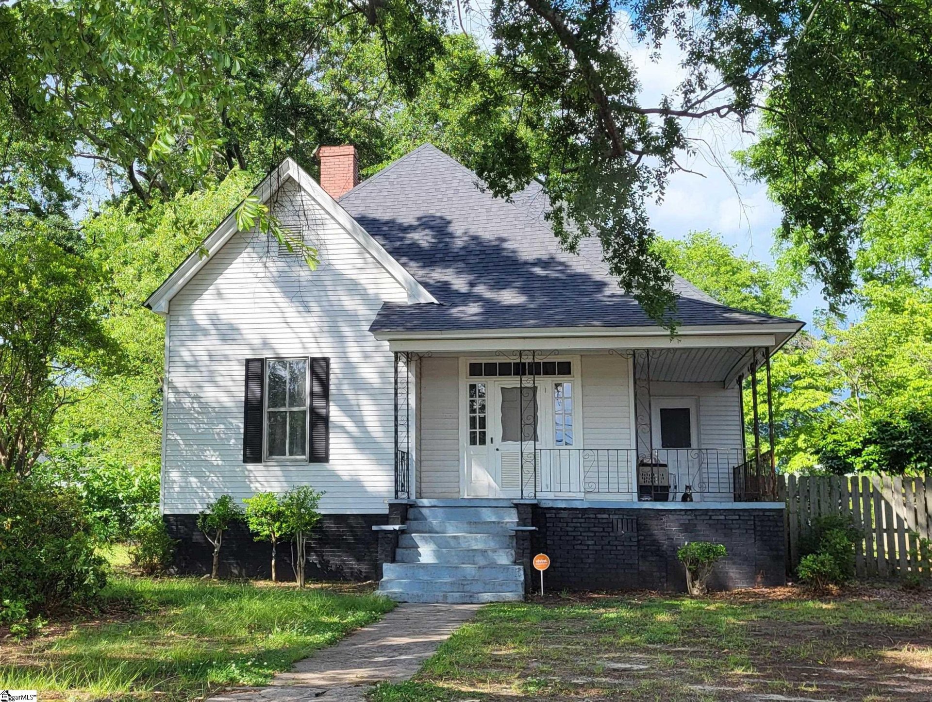 Property image 1 at 125 Victor Avenue, Greer, SC 29651