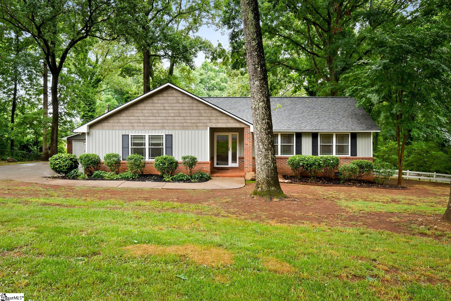 Property image 1 at 600 Robin Hood Lane, Anderson, SC 29621