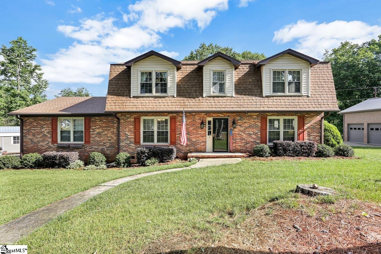 Property image 1 at 6 RIDDLE Road, Greenville, SC 29607