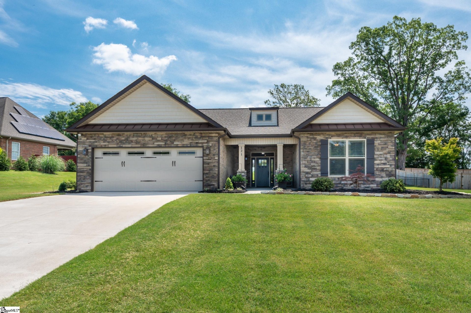 Property image 1 at 121 Floyd Meadow Drive, Inman, SC 29349