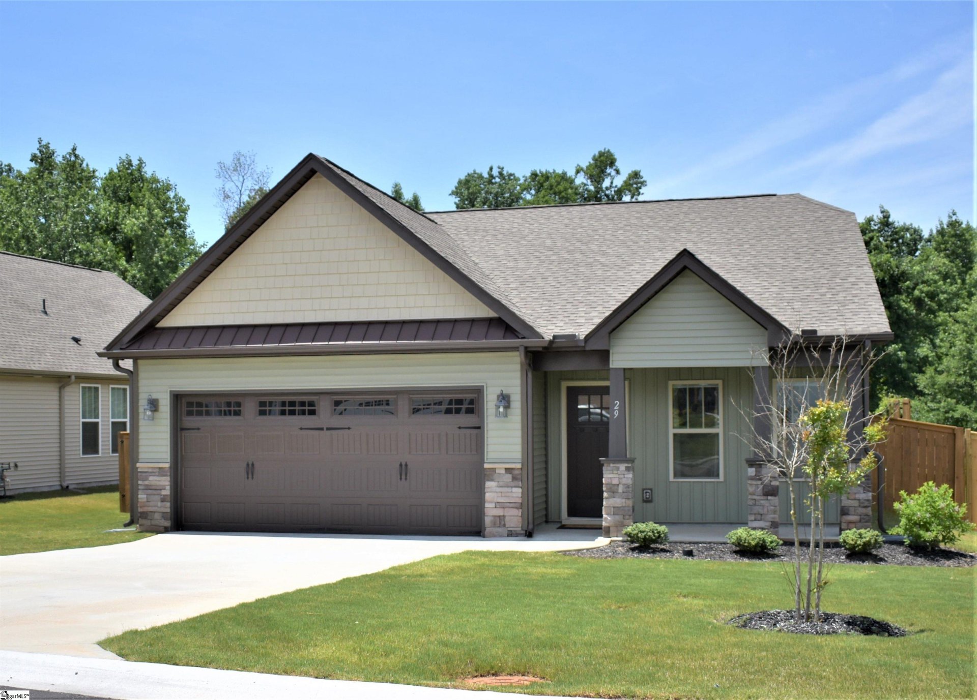 Property image 1 at 29 Mendham Lane, Greer, SC 29650-1176