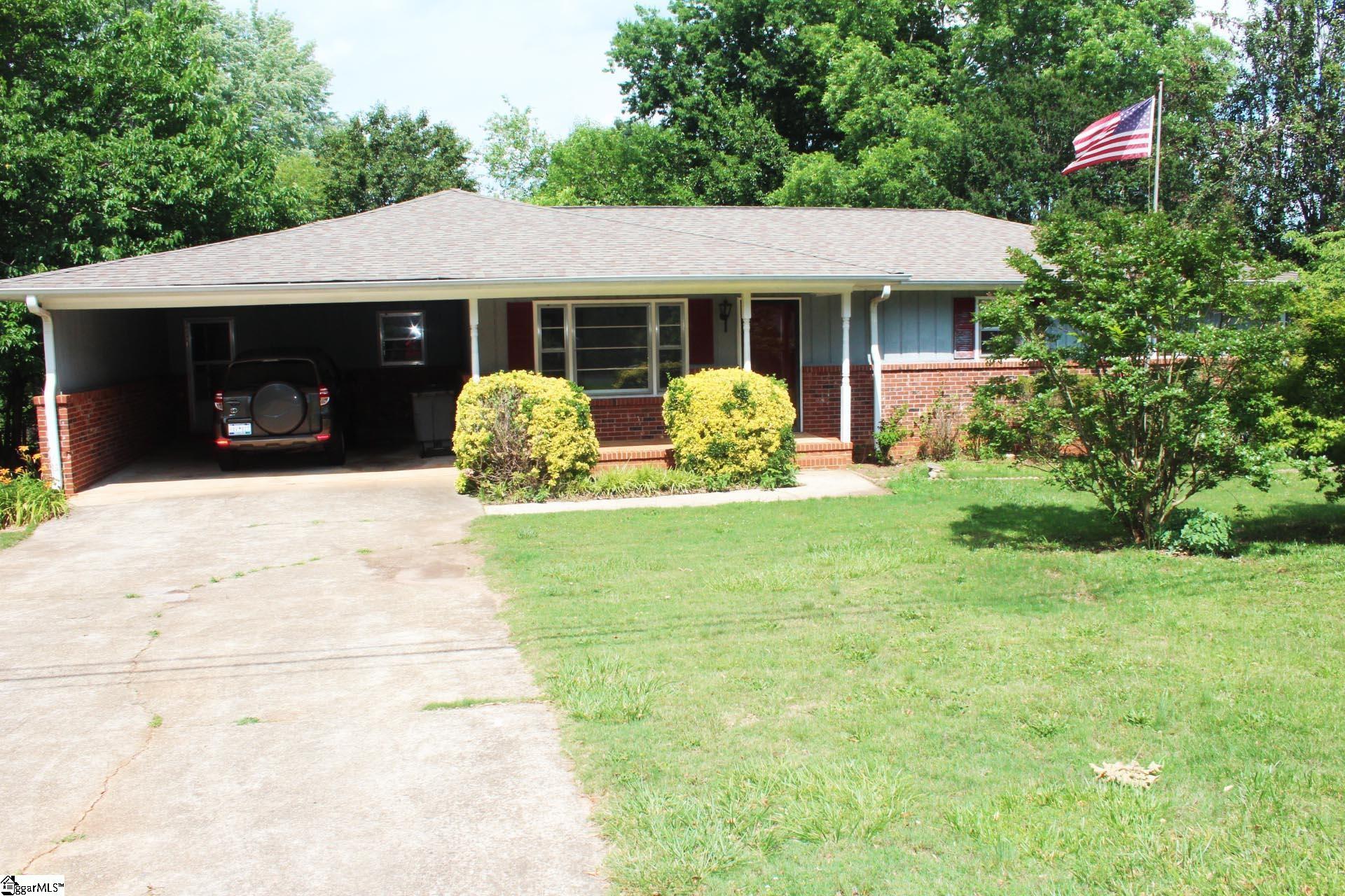 Property image 1 at 400 Watkins Road, Greenville, SC 29617