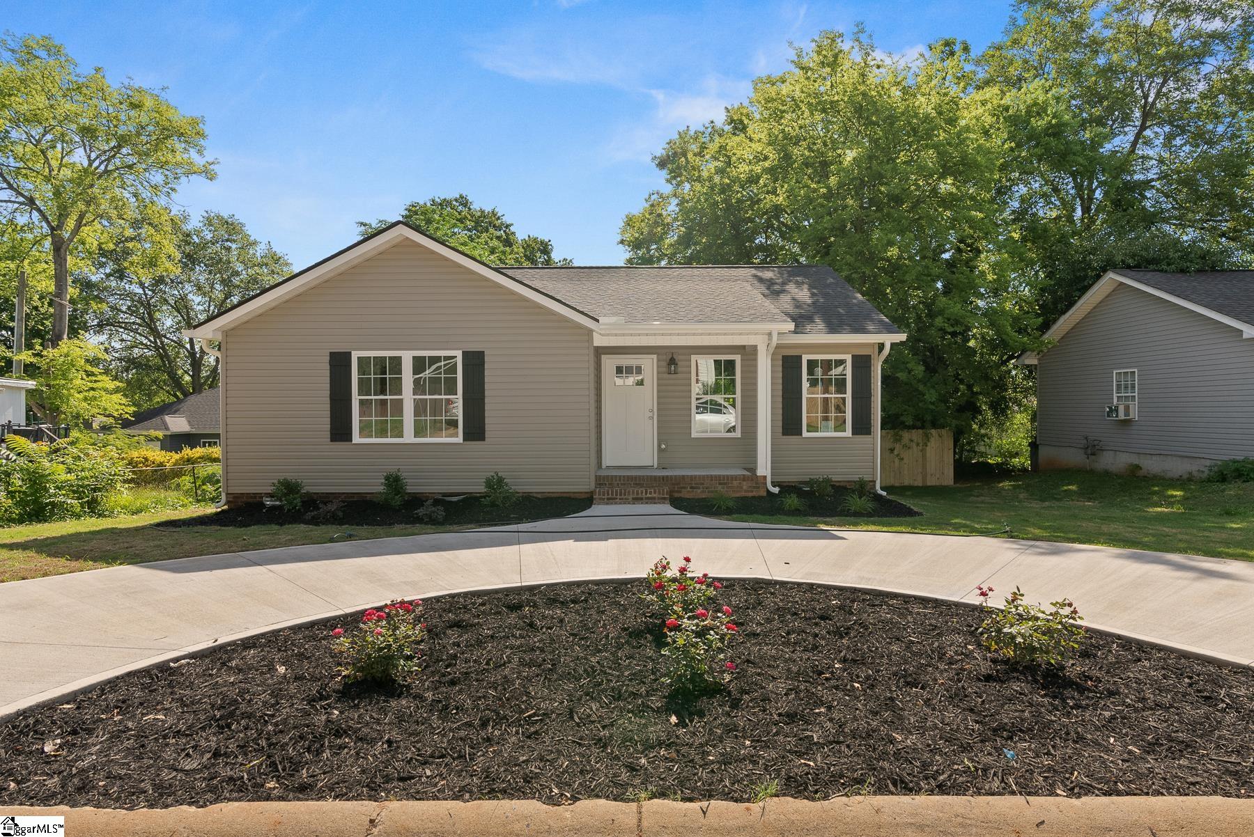 Property image 1 at 6 Fourth Street, Greenville, SC 29611