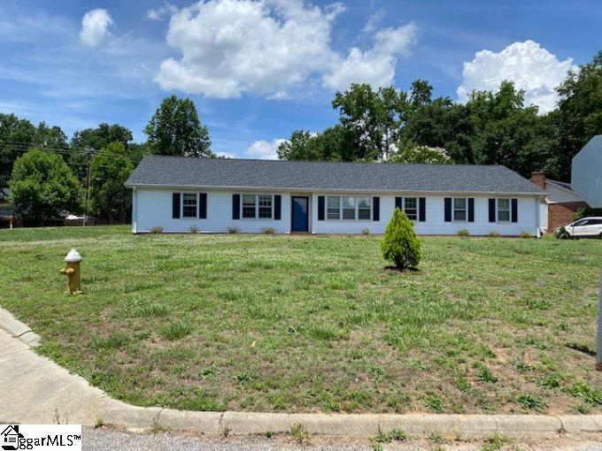 Property image 1 at 1 Georgetown Circle, Taylors, SC 29687