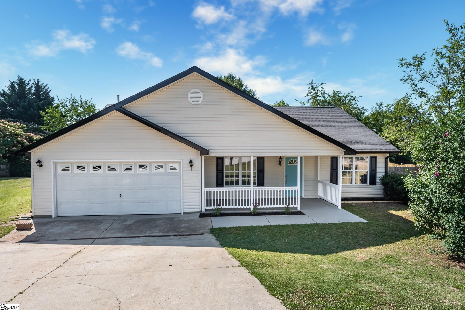 Property image 1 at 8 Casting Court, Taylors, SC 29687