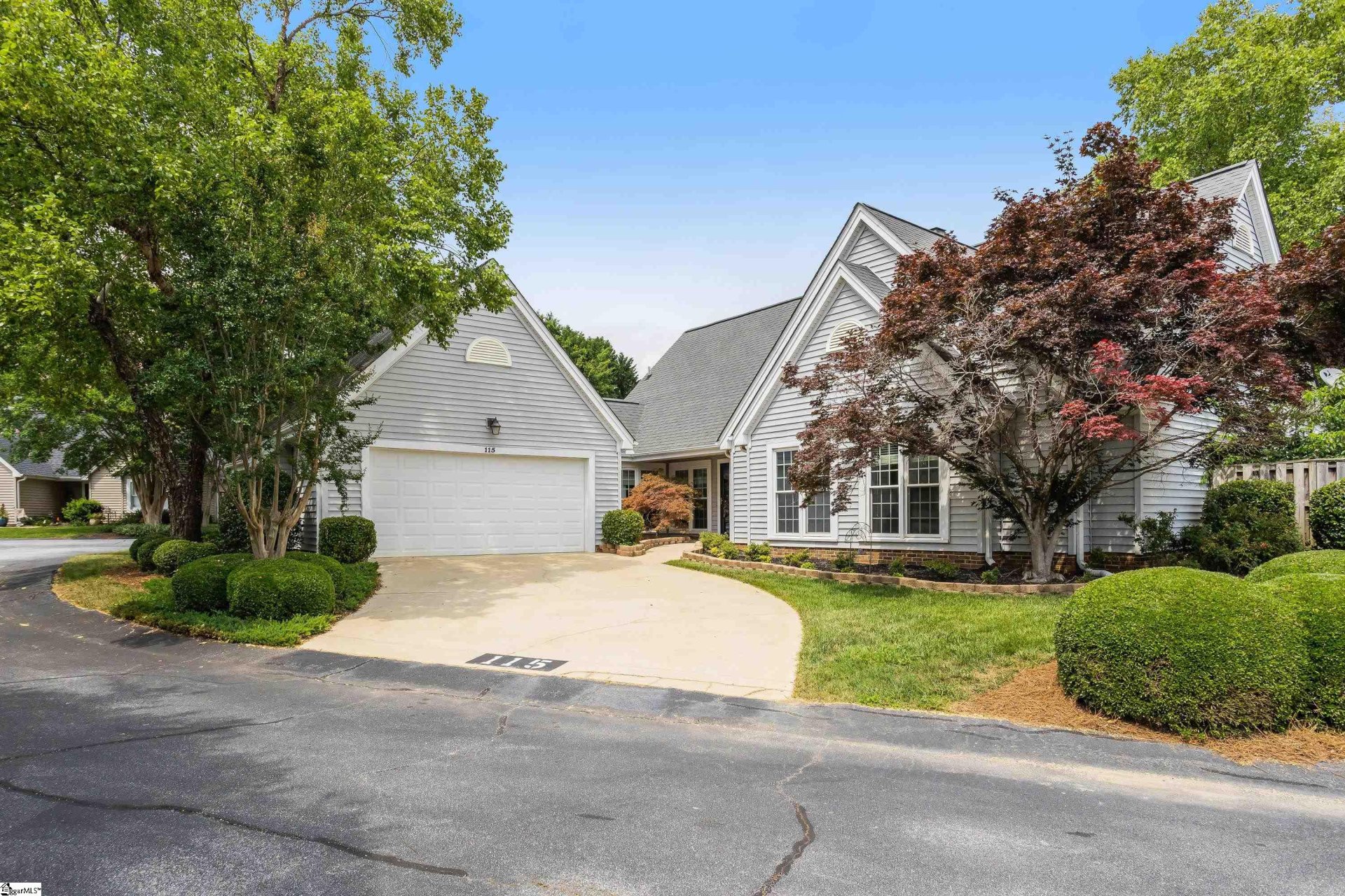 115 Forest Lake Drive