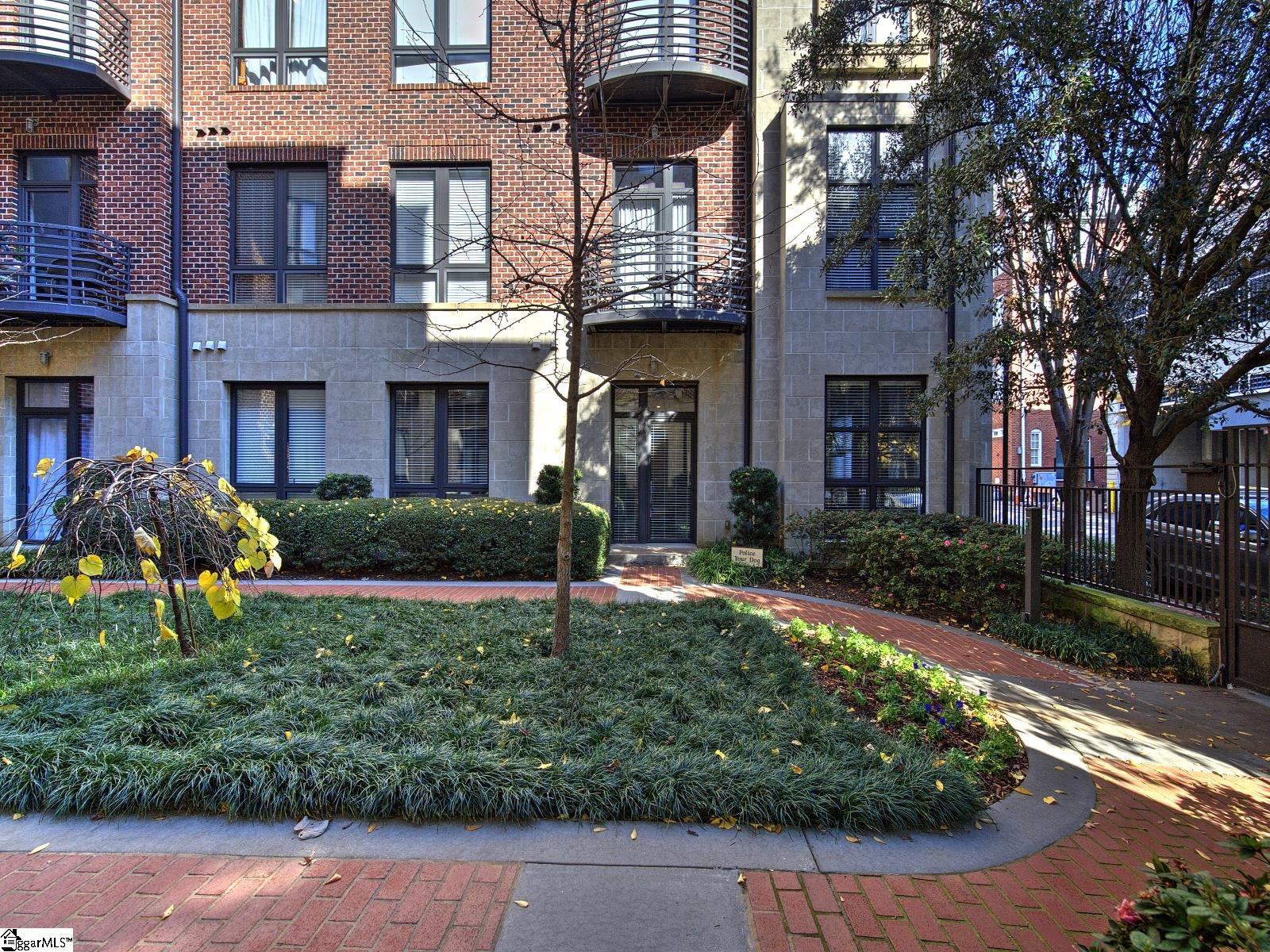 Property image 1 at 224 S Laurens Street, Greenville, SC 29601