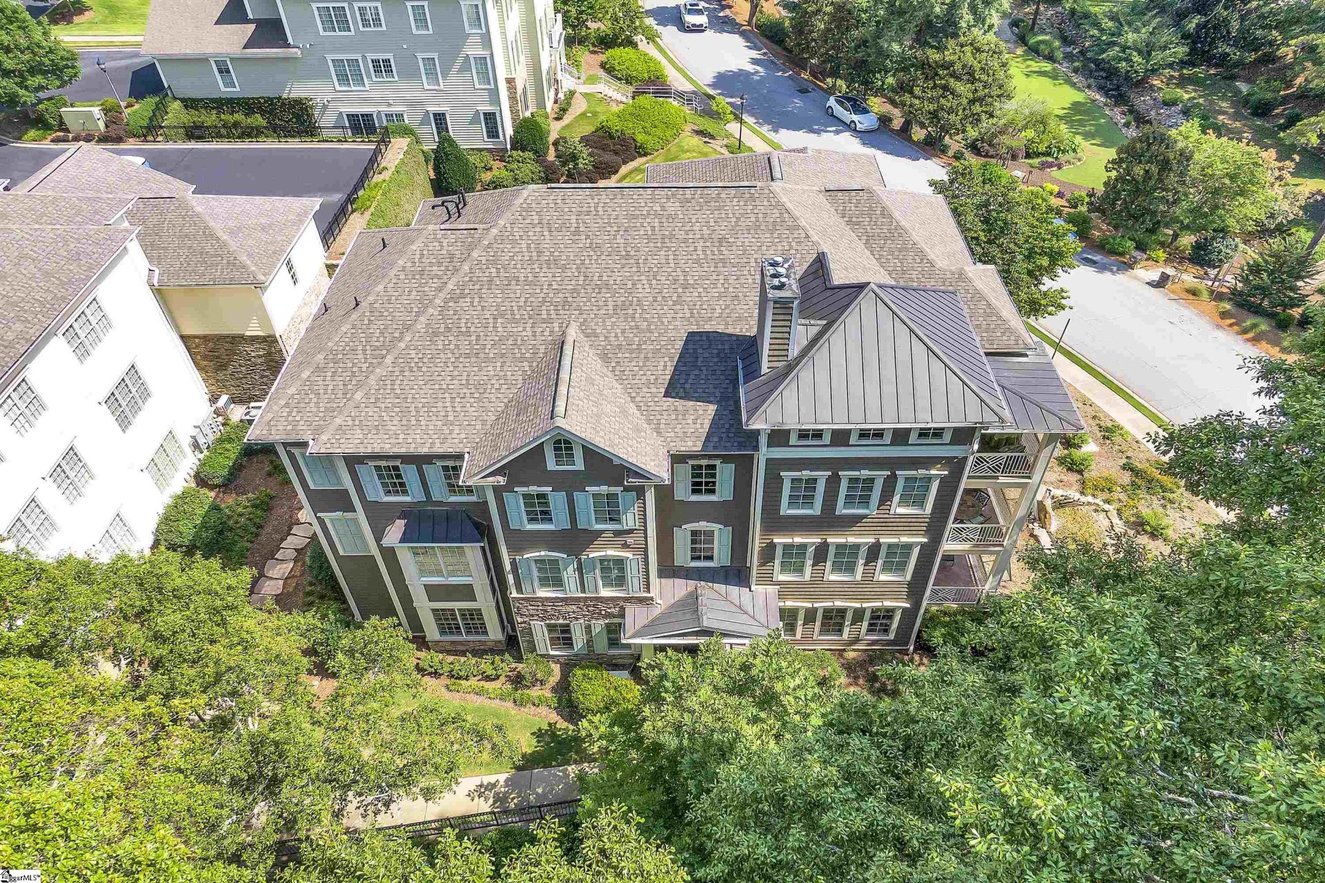 Property image 1 at 160 Ridgeland Drive, Greenville, SC 29601