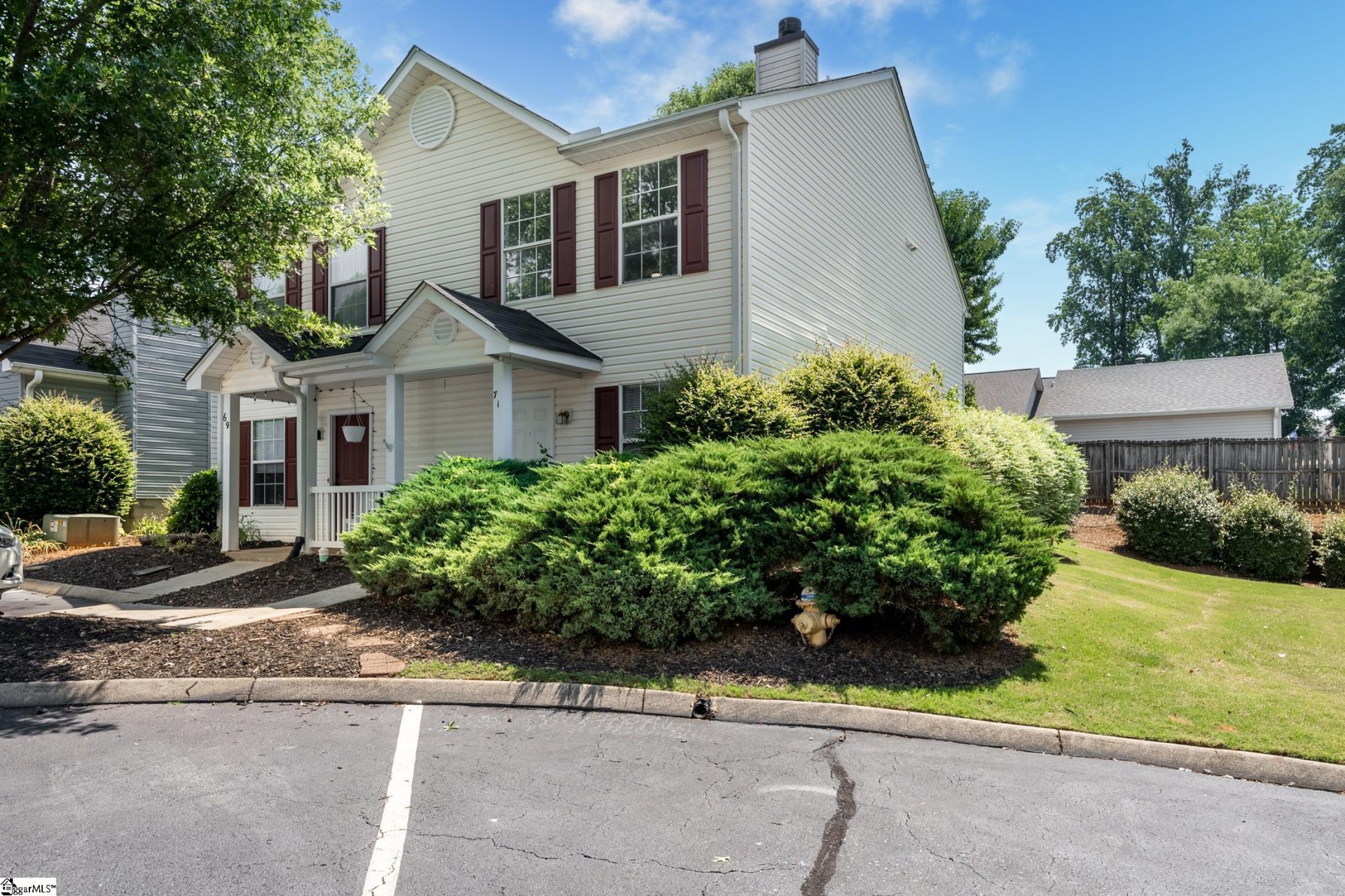 Property image 1 at 71 Hayfield Lane, Greer, SC 29650