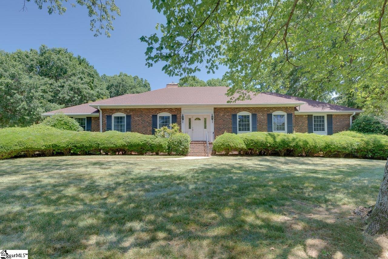 Property image 1 at 111 Merrifield Court, Greenville, SC 29615