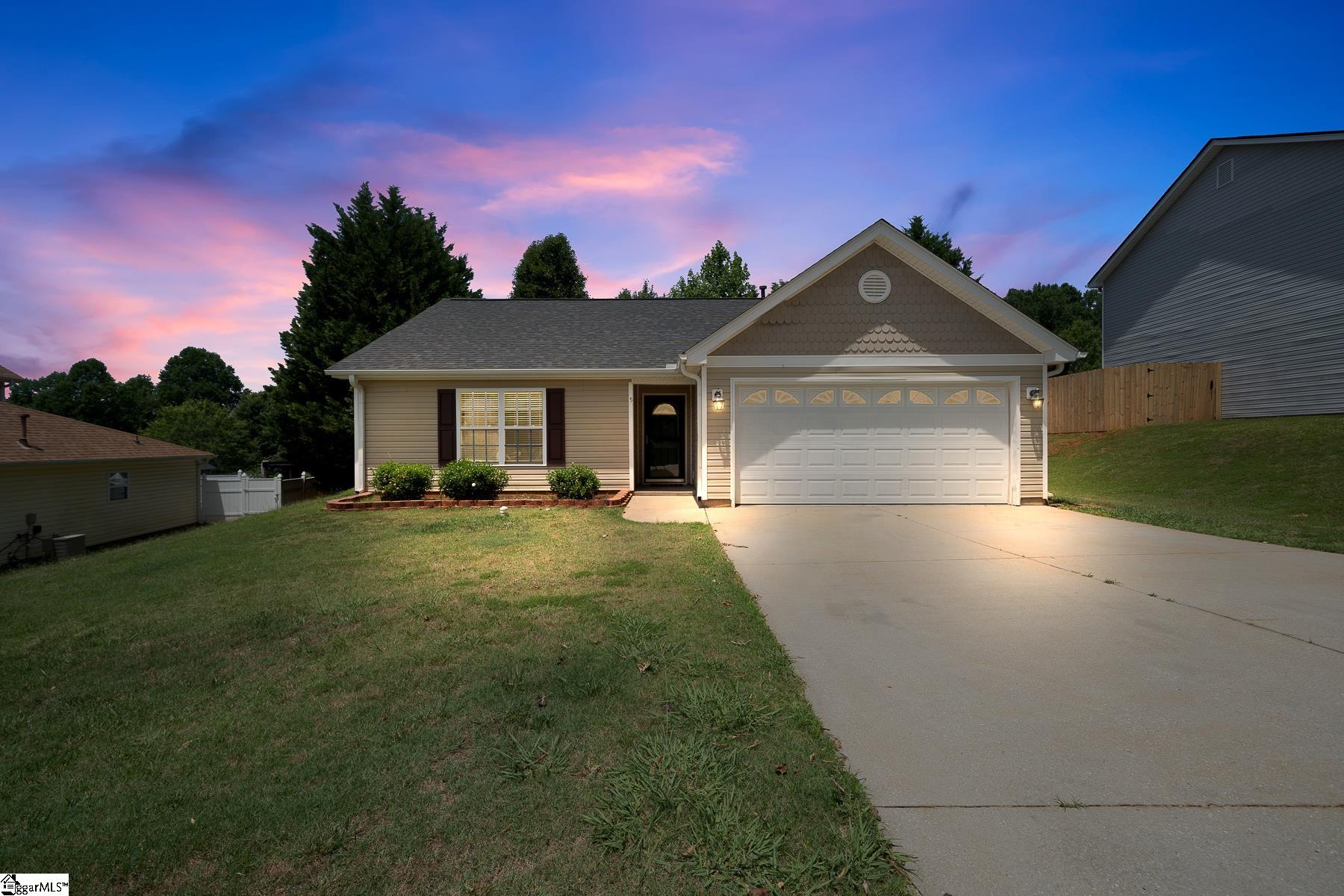 Property image 1 at 5 Jessica Way, Greer, SC 29651