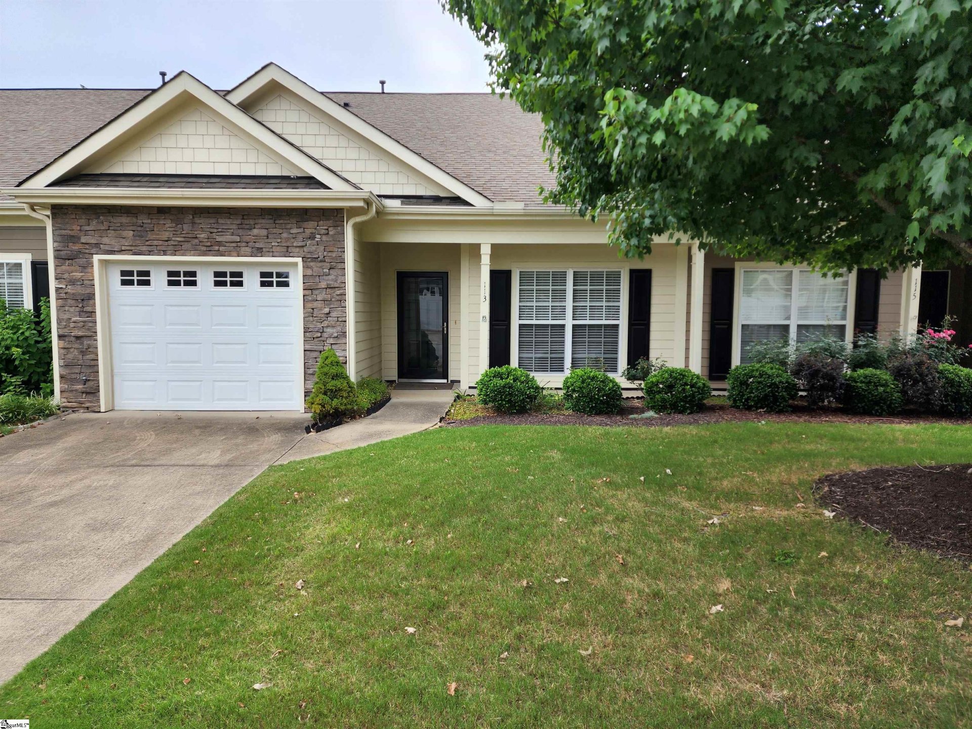 Property image 1 at 113 Ashgrove Lane, Greenville, SC 29607