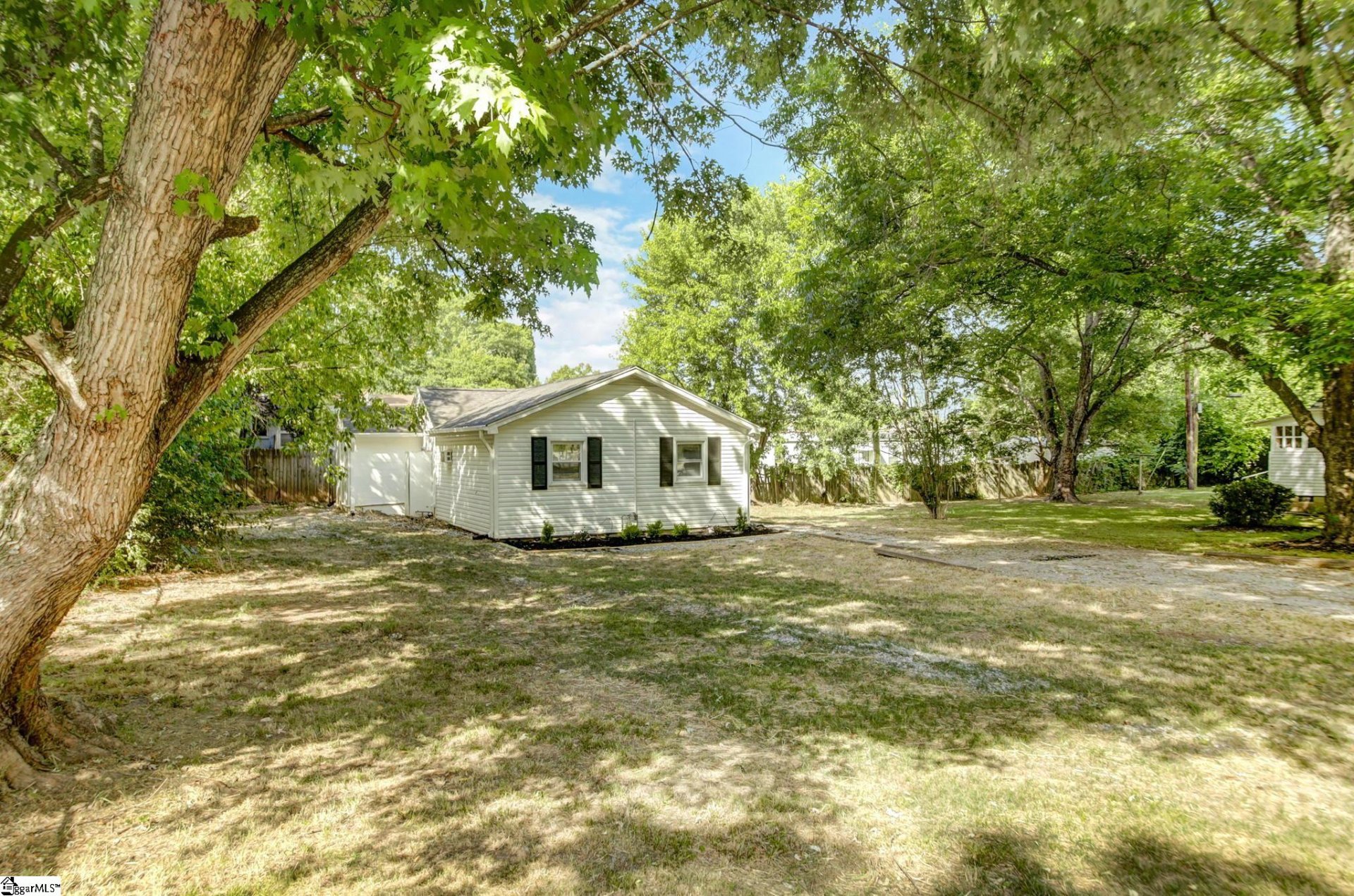 Property image 1 at 19 Adger Street, Greenville, SC 29605