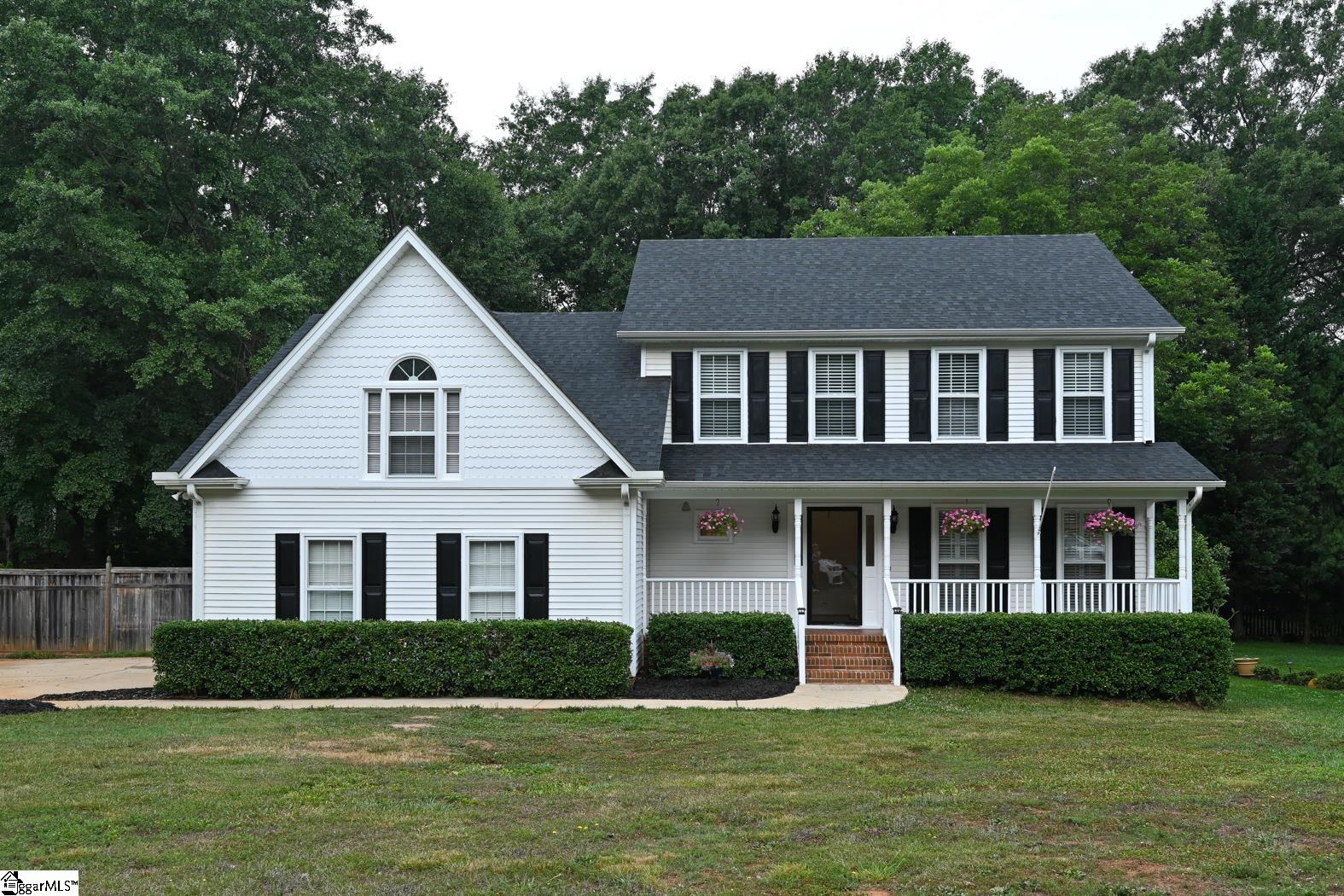 Property image 1 at 904 E Silverleaf Street, Greer, SC 29650