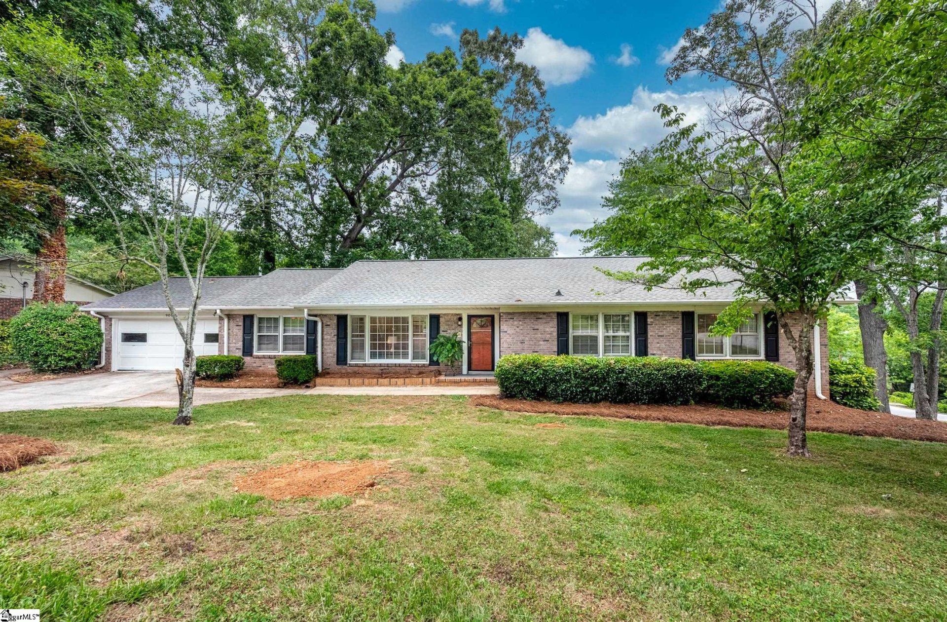 Property image 1 at 900 Butler Springs Road, Greenville, SC 29615