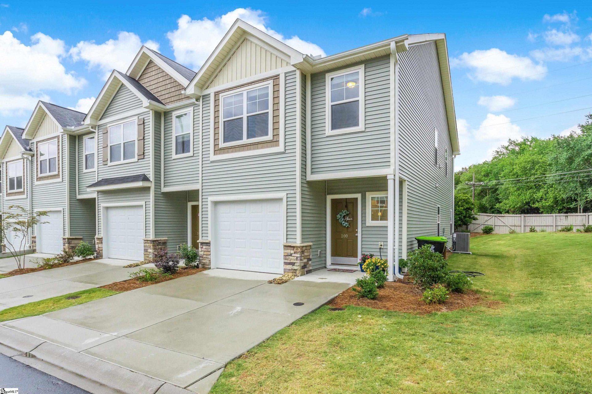 Property image 1 at 100 Bluet Lane, Taylors, SC 29687