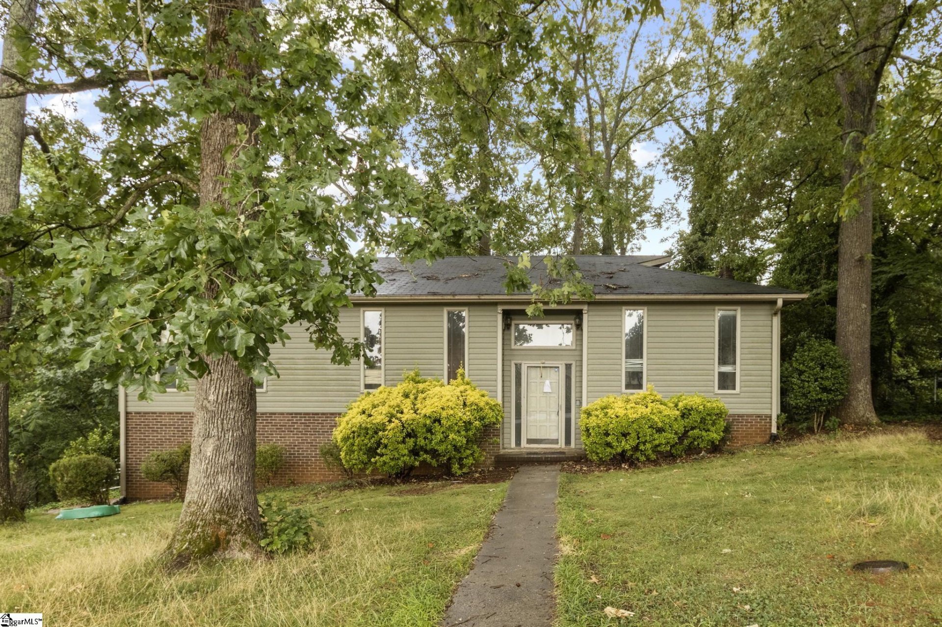 Property image 1 at 22 Berea Forest Circle, Greenville, SC 29617