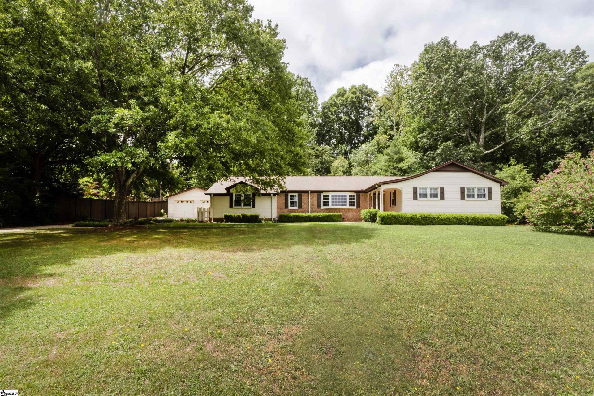 Property image 1 at 3 Providence Square, Greenville, SC 29615