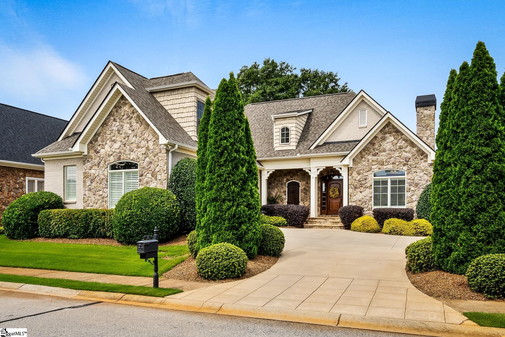 Property image 1 at 2 Henson Place, Greer, SC 29650