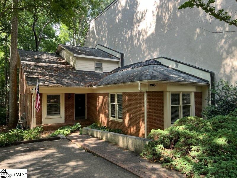 Property image 1 at 20 Hidden Hills Drive, Greenville, SC 29605