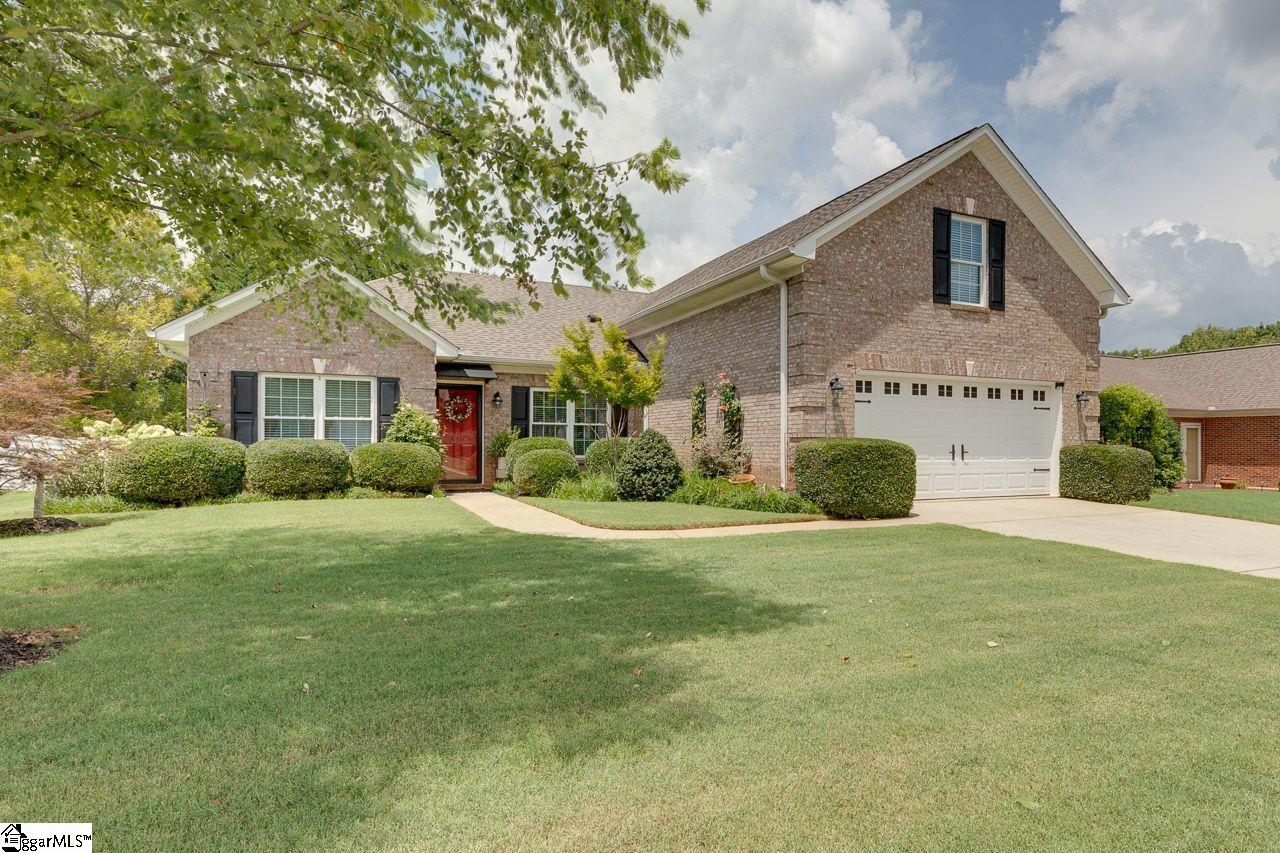 Property image 1 at 811 Palomino Court, Simpsonville, SC 29681