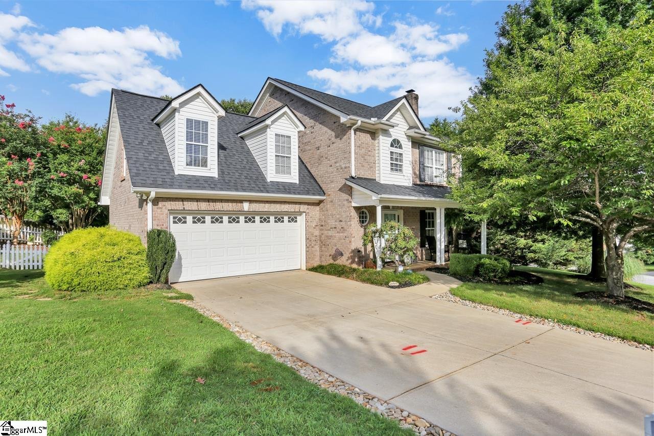 Property image 1 at 14 Glenaire Drive, Greer, SC 29650