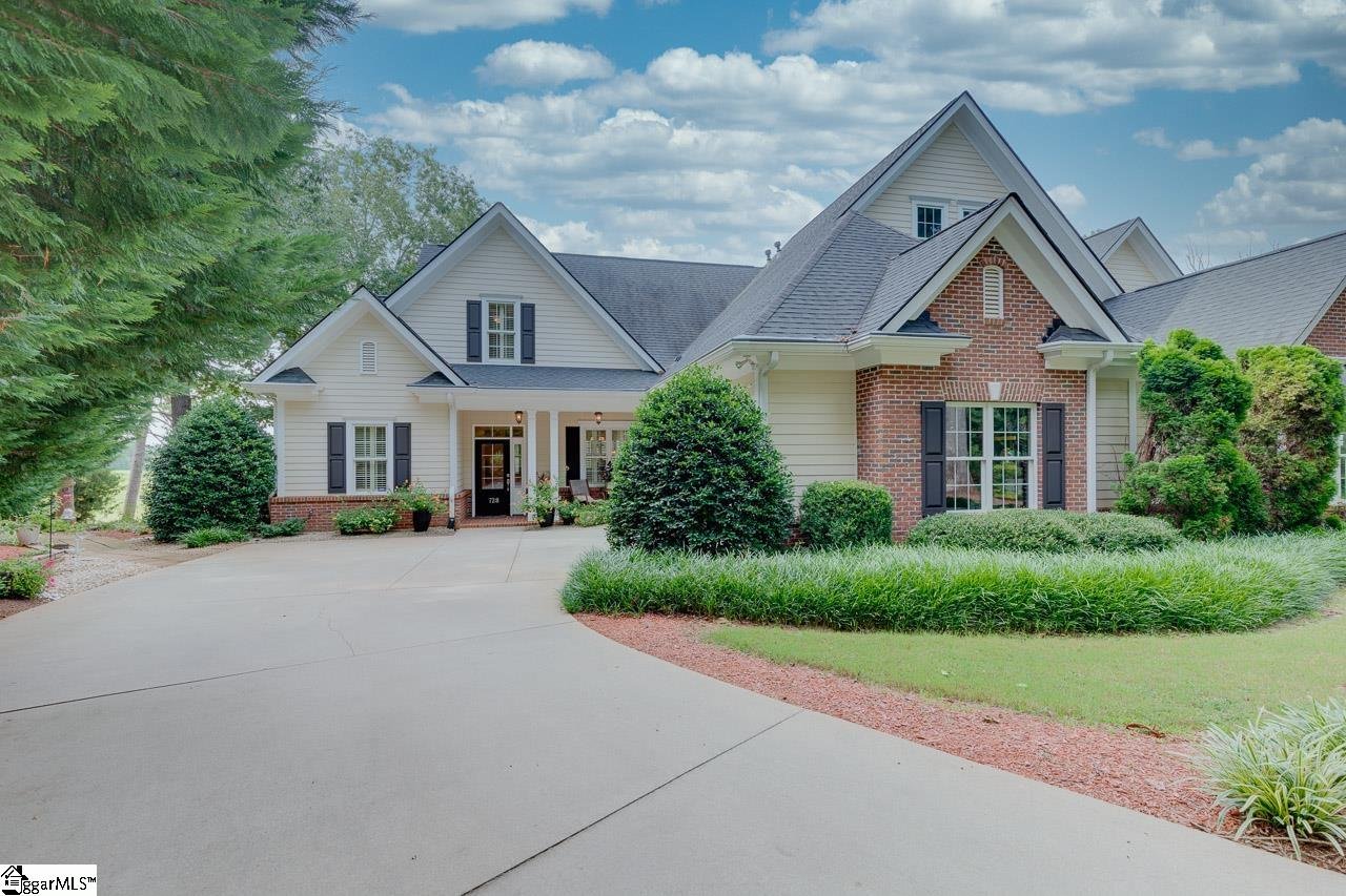Property image 1 at 728 Cross Creek Drive, Seneca, SC 29678