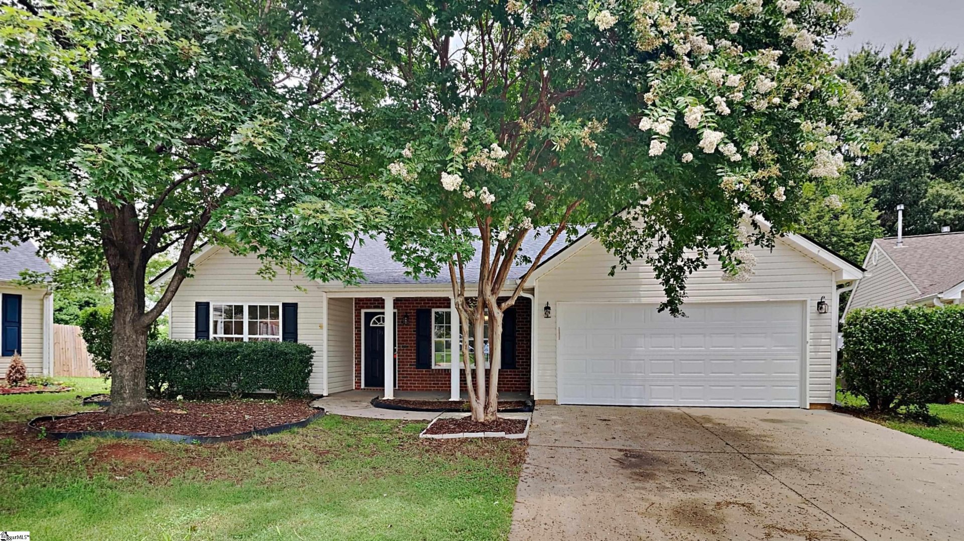 Property image 1 at 33 Seaside Lane, Greer, SC 29650