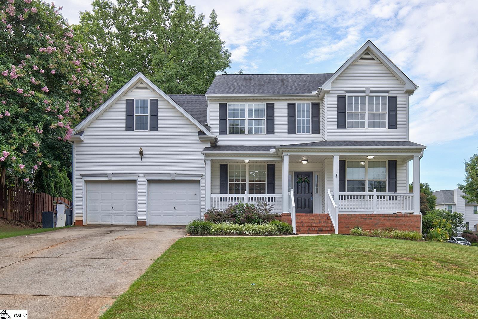 Property image 1 at 2 BLUFF RIDGE Court, Greenville, SC 29617