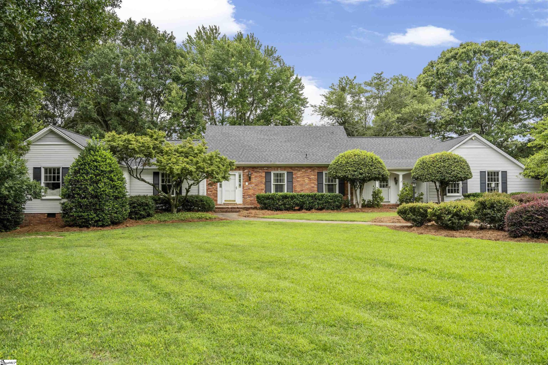 Property image 1 at 6 REDCLIFFE Road, Greenville, SC 29615